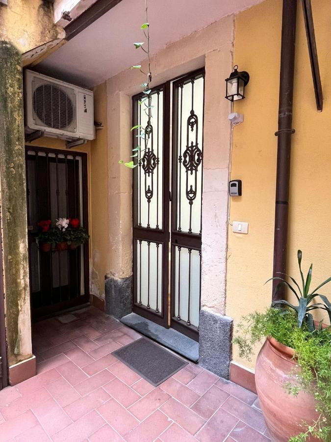 Geliro Apartment Catania Centro Екстер'єр фото